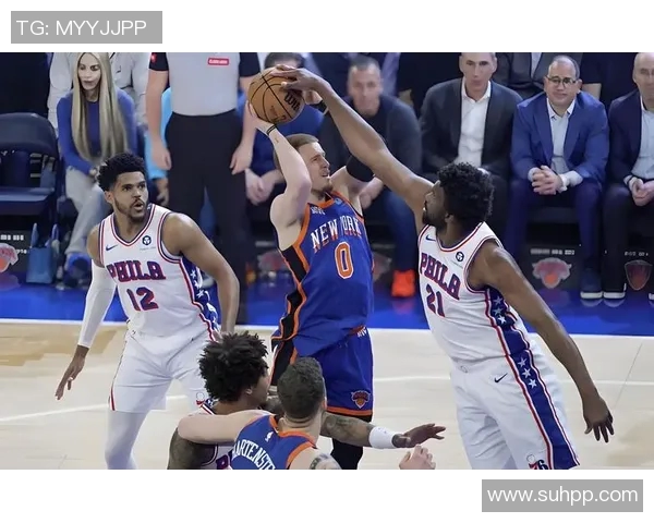 骑士队与奇才队激战正酣双方球员全力以赴争夺胜利荣耀