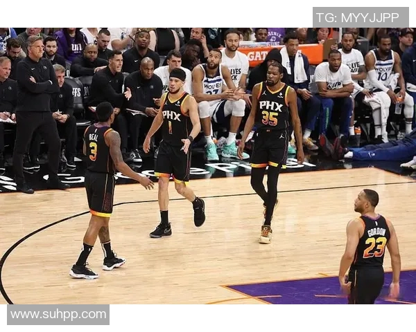 森林狼与勇士激战回顾：一场精彩绝伦的NBA对决分析与亮点总结